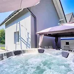 Blizniakowka Holiday home *