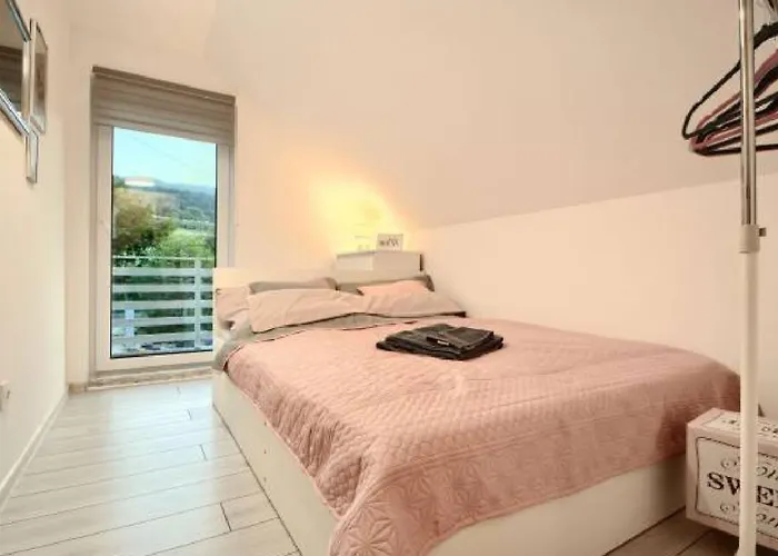 Blizniakowka Prázdninový dům Brenna